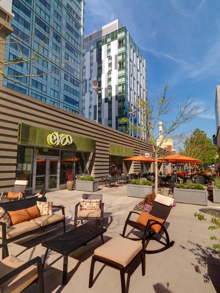 Global Luxury Suites at Kendall West